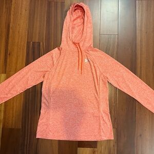Under Armour HeatGear Hooded Long Sleeve Shirt Pullover Coral Size Small EUC!